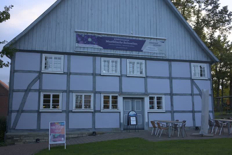 Le Westfälische Salzwelten a Bad Sassendorf nel pomeriggio prima di Farbexplosion, 17 ottobre 2026